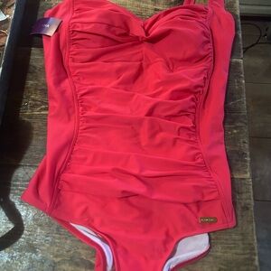 Lascana Shaping One Piece Bathing Suit In Red‎ Size 38DD Built In Bra NWT